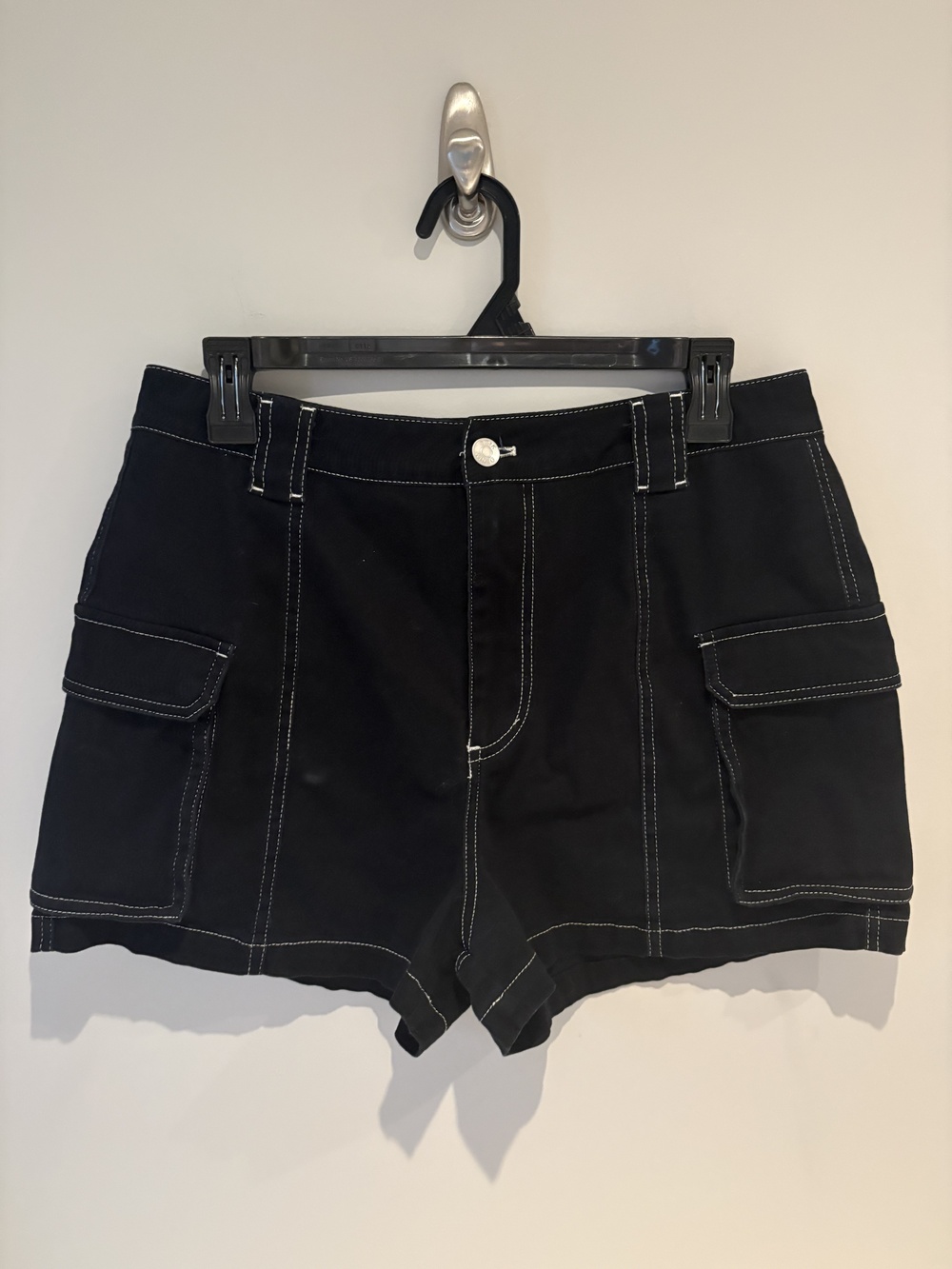 Black High-Waist Painter-Style Shorts